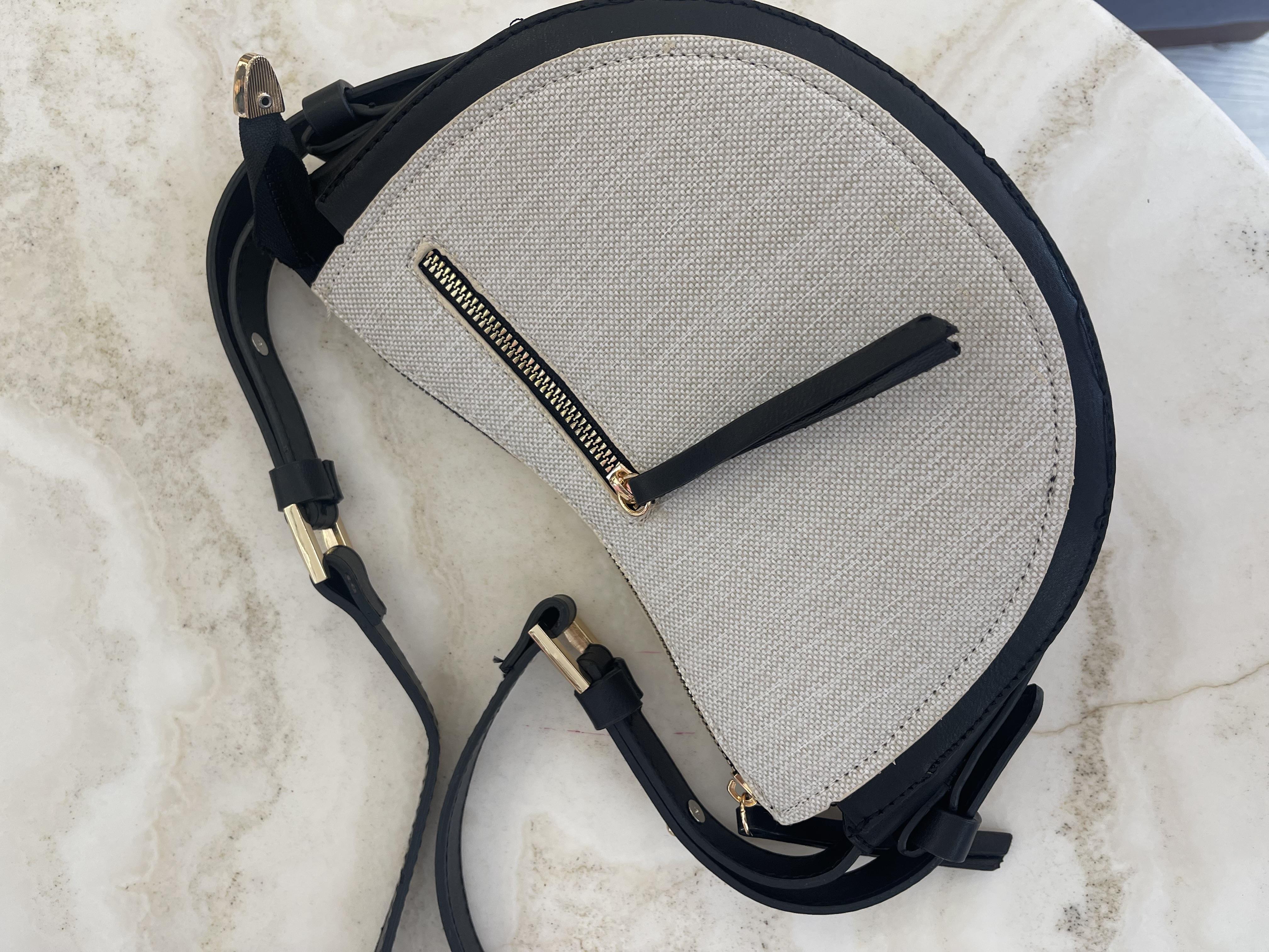 Kanvas Çapraz Askılı Çanta Siyah