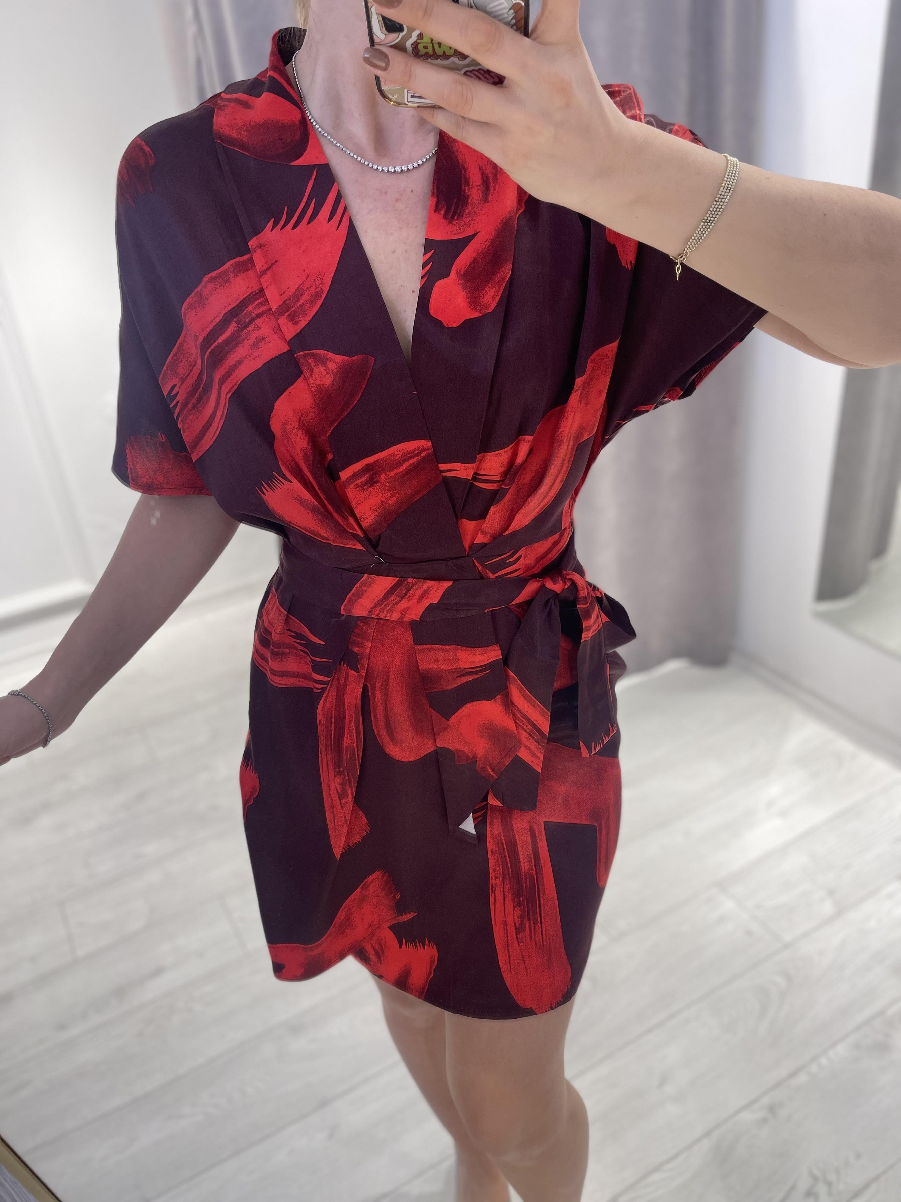Kırmızı Bordo Desenli Saten Mini Elbise · 3