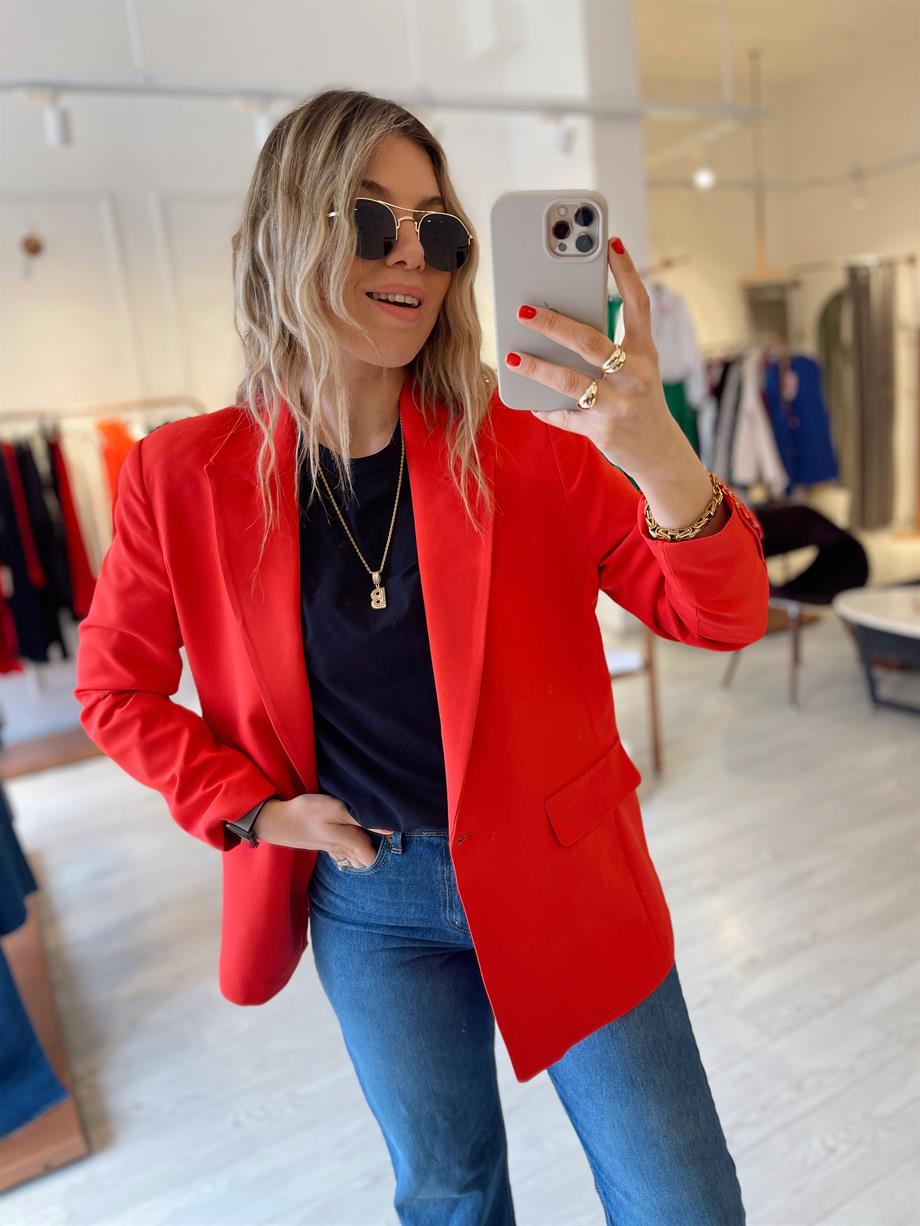 Kırmızı Tek Düğme Blazer