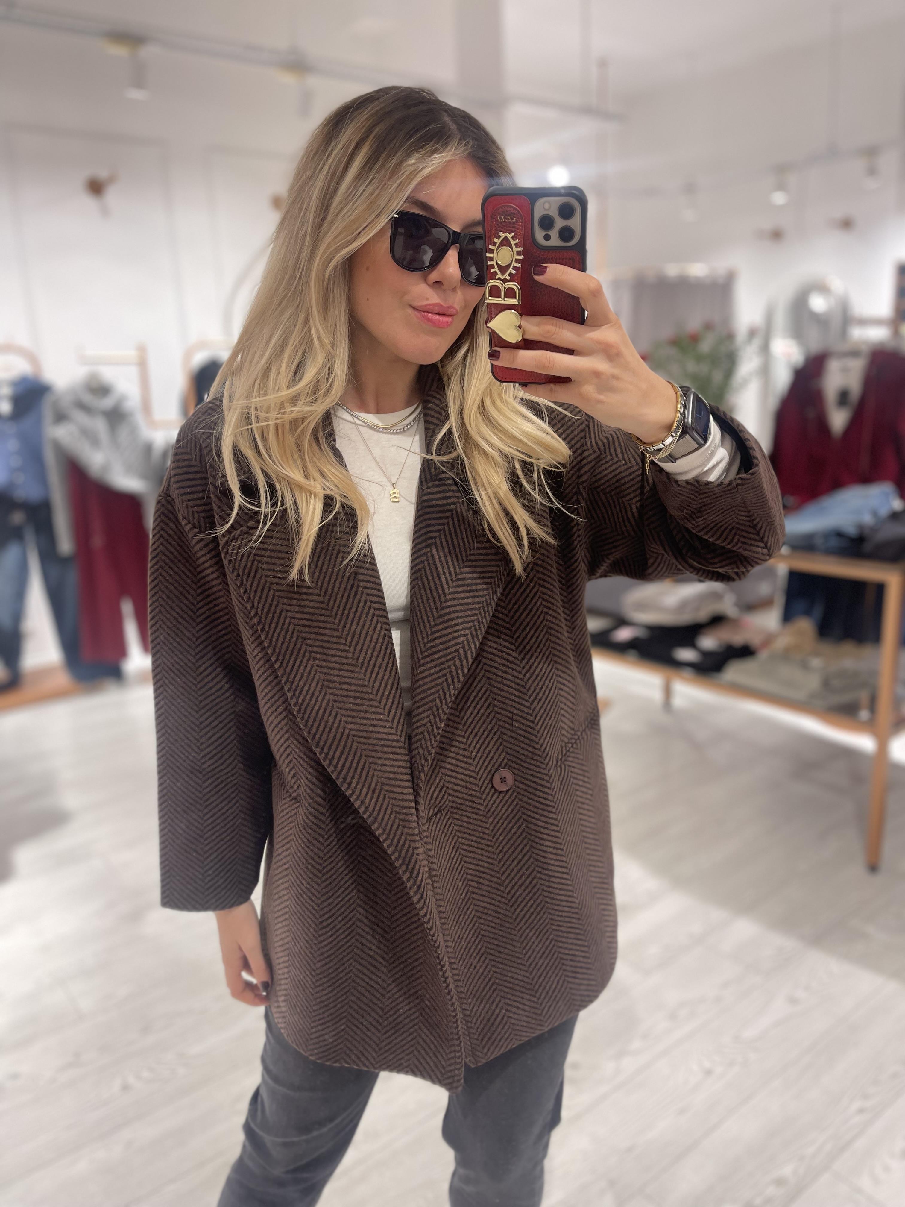 Koyu Kahve Oversize Balıksırtı Kaşe Kaban