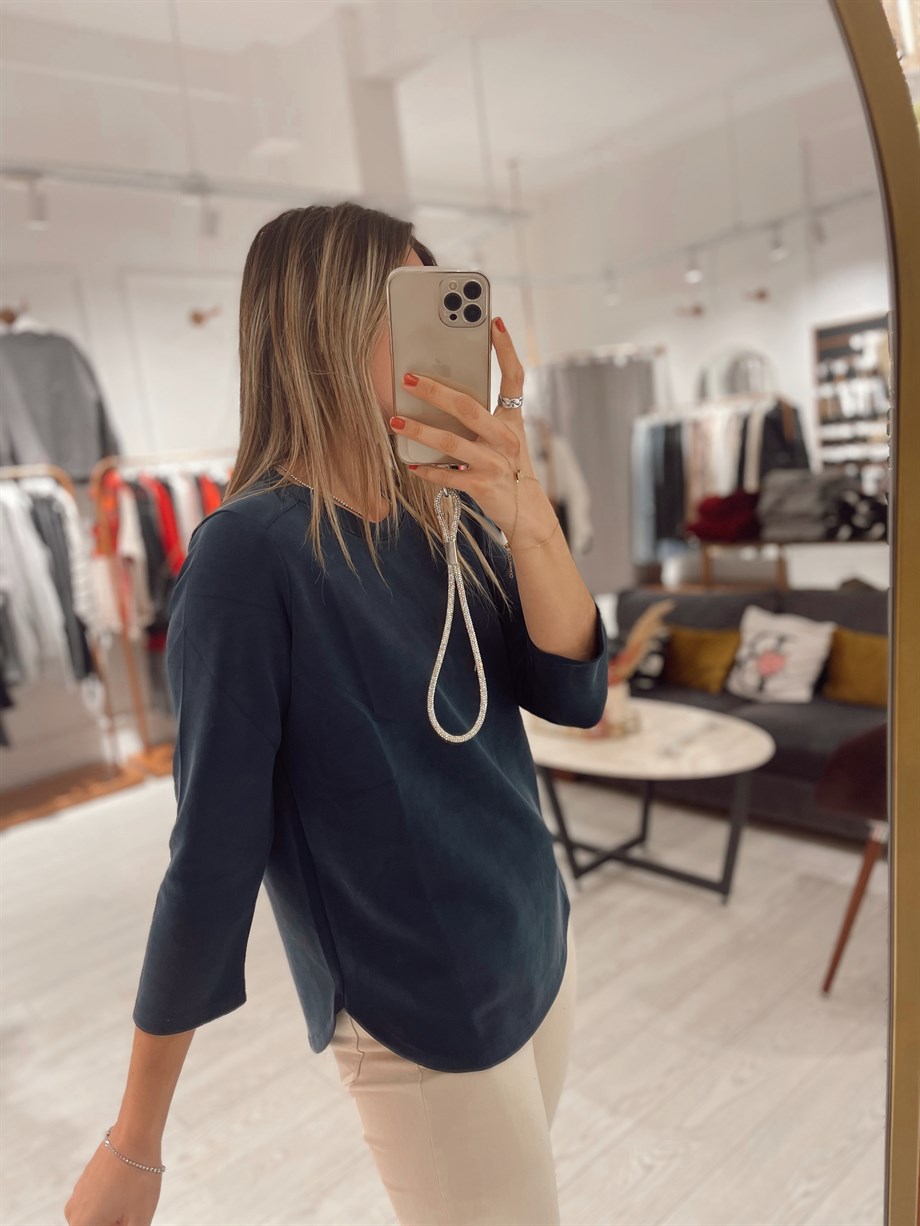 Lacivert Modal Kumaş Bisiklet Yaka Bluz · 5