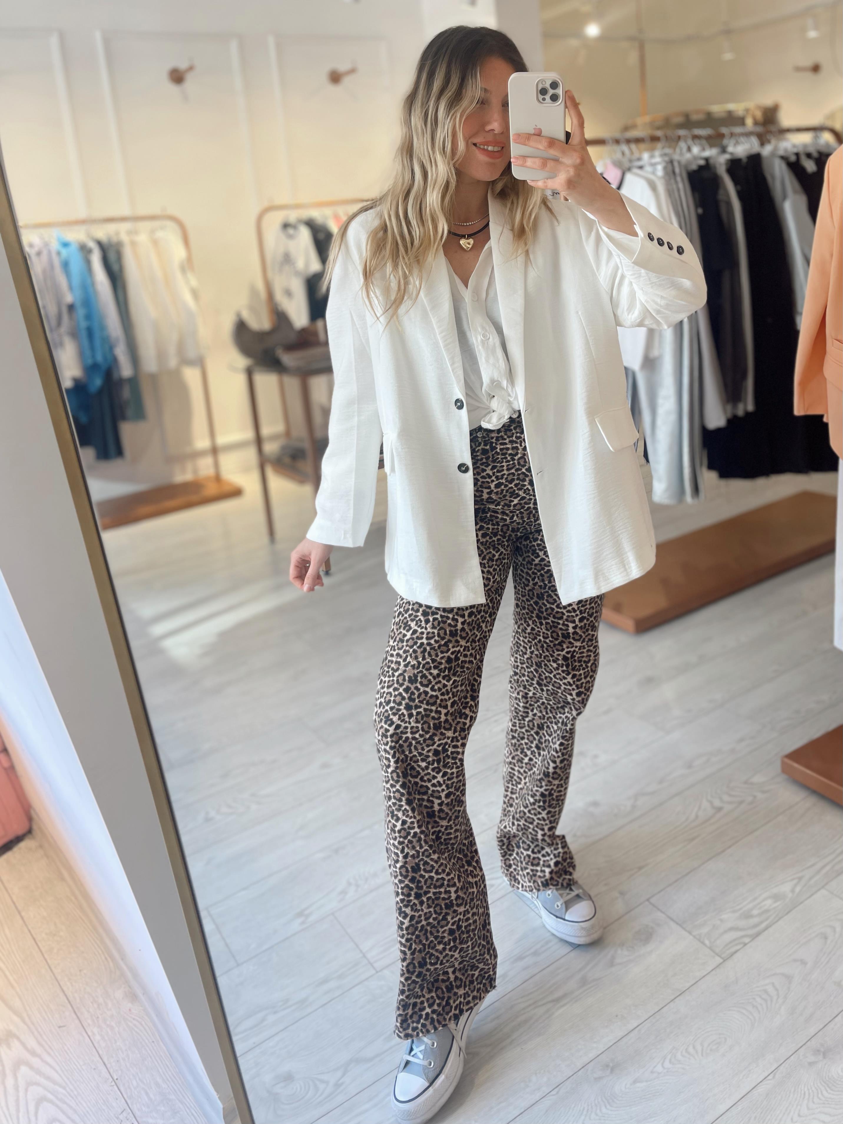 Leopar Desenli Straight Yüksek Bel Jean · 3