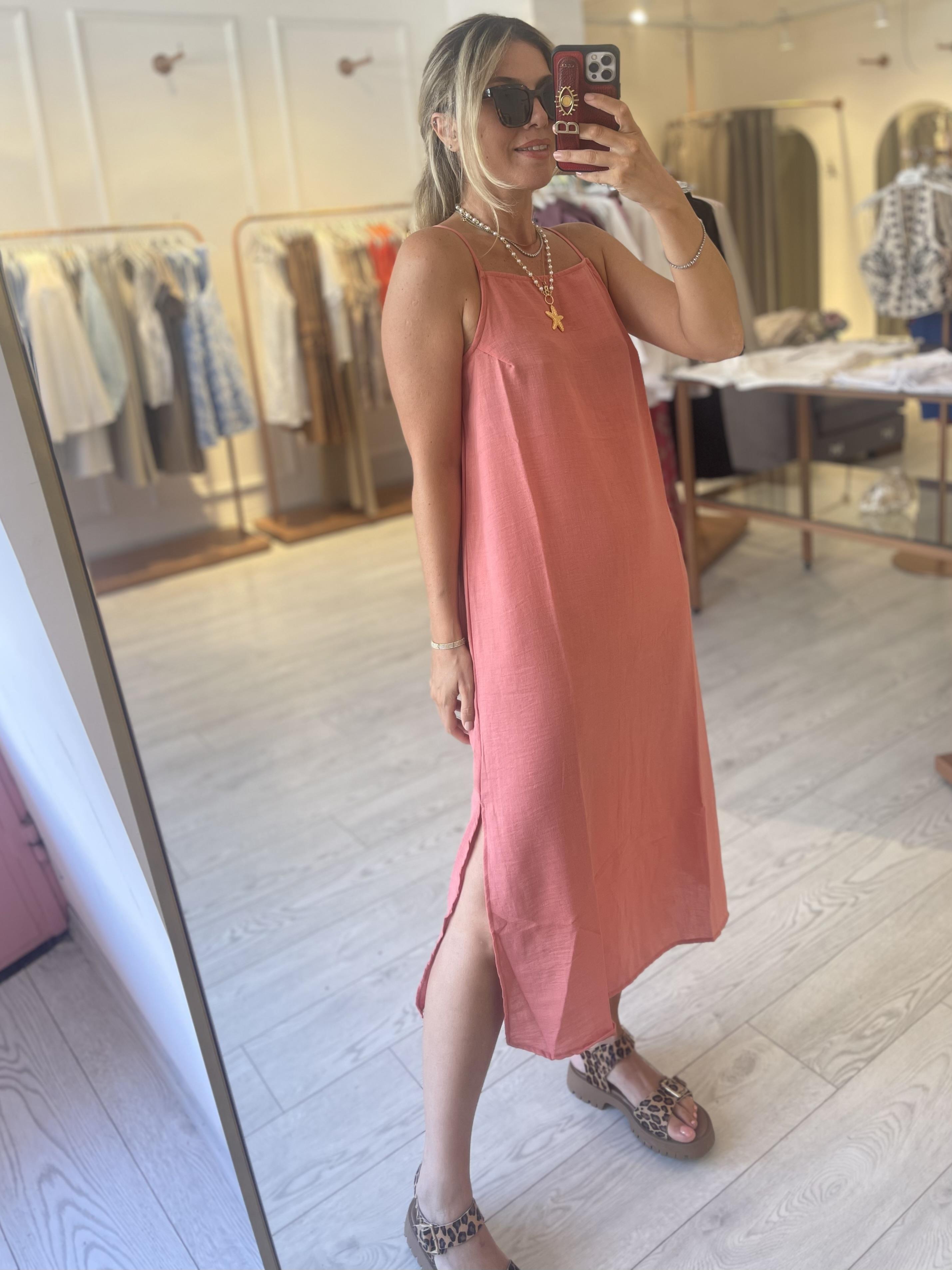 Pembe Askılı Yırtmaçlı Uzun  Keten Elbise