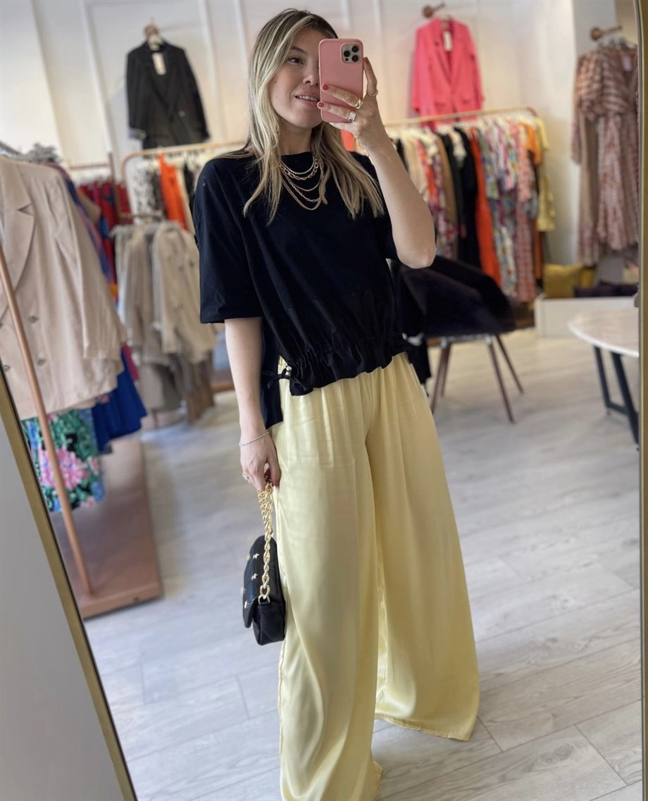 Sarı Saten Beli Lastikli Bol Paça Pantolon