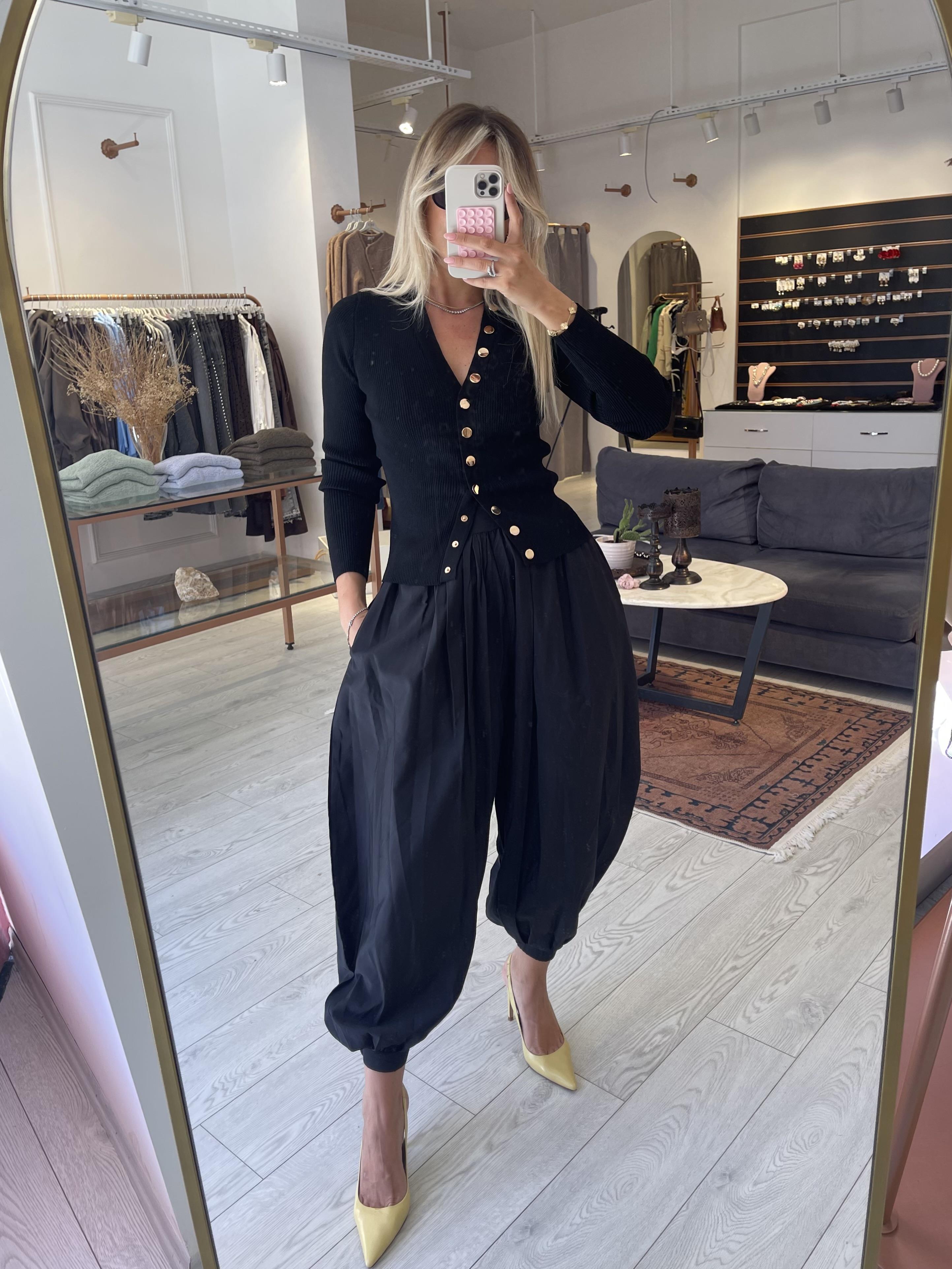 Siyah Arka Bel Lastikli Şalvar Pantolon