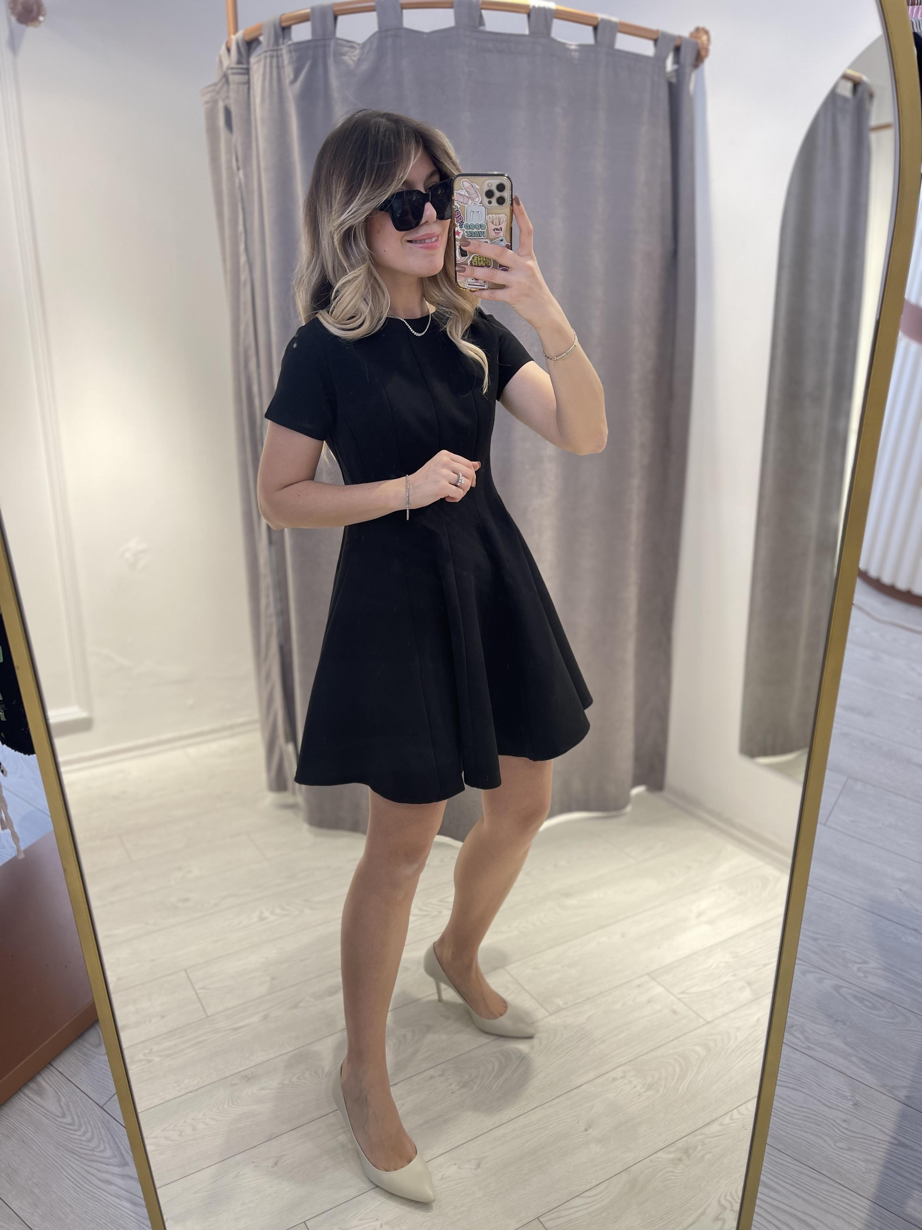 Siyah Bisiklet Yaka Pileli Mini Elbise · 3