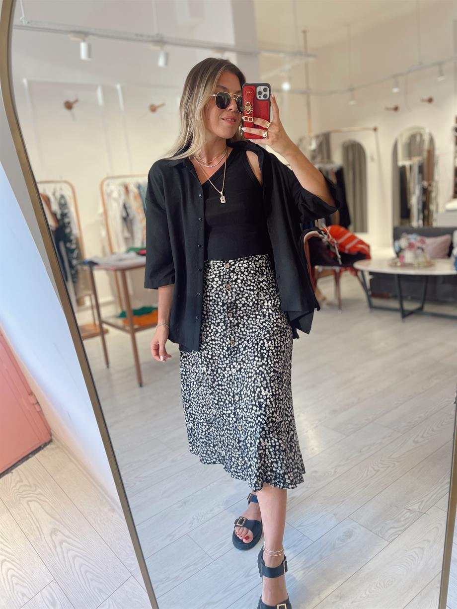 Siyah Çıtır Çiçek Desenli Viskon Etek