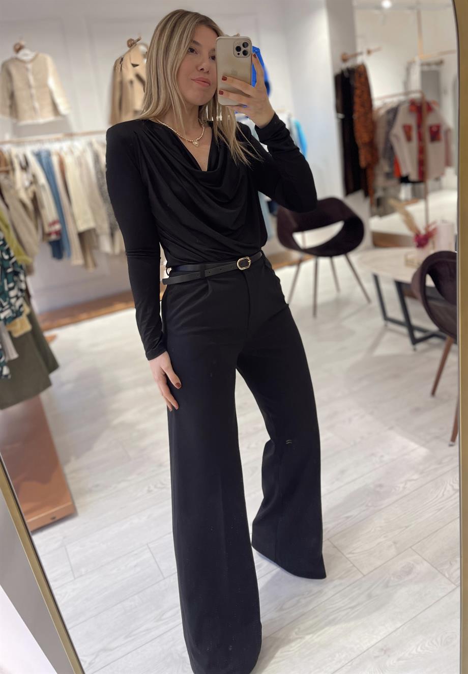 Siyah Degaje Yaka Bluz