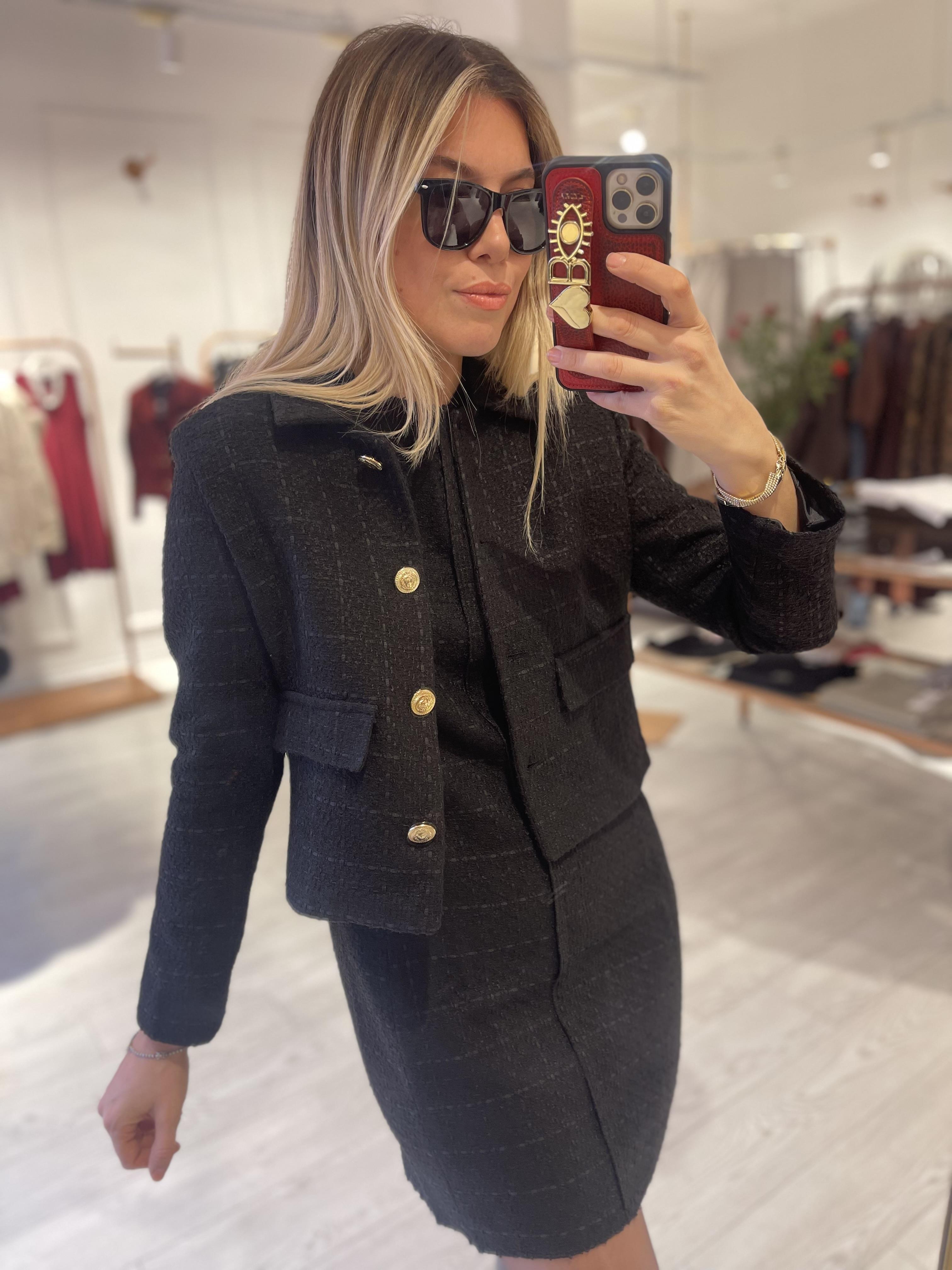 Siyah Kısa Tüvit Ceket