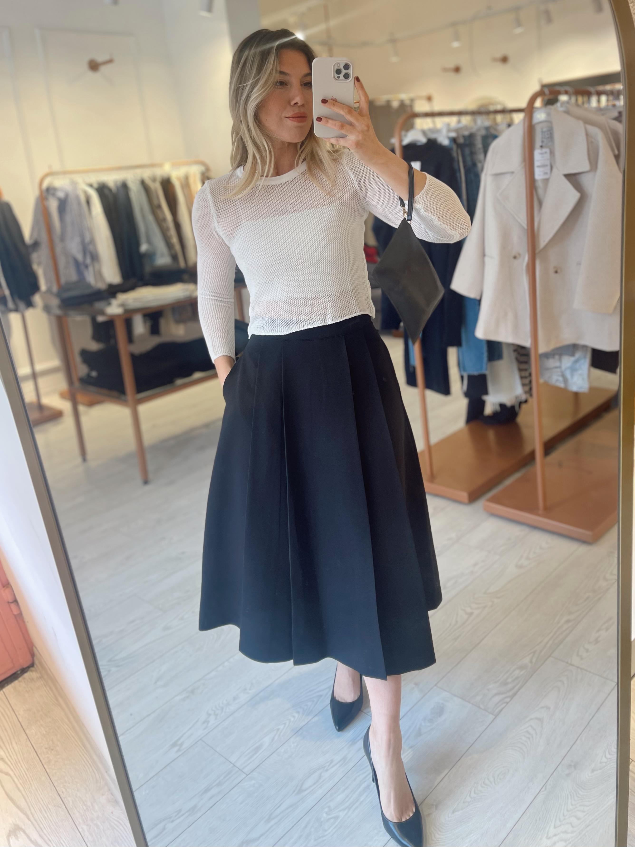Siyah Kloş Pileli Midi Etek · 4