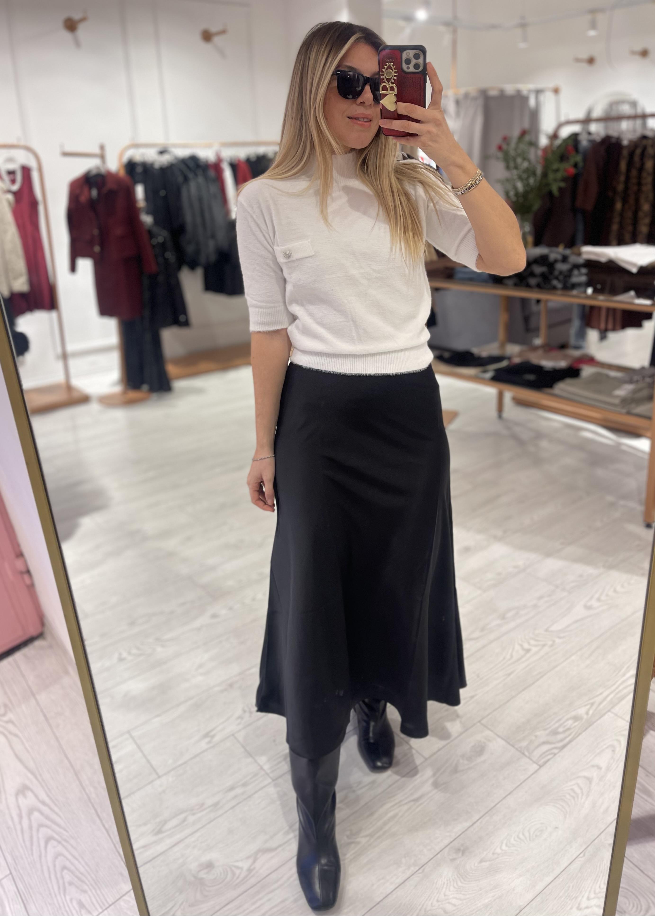 Siyah Maxi Boy Saten Etek