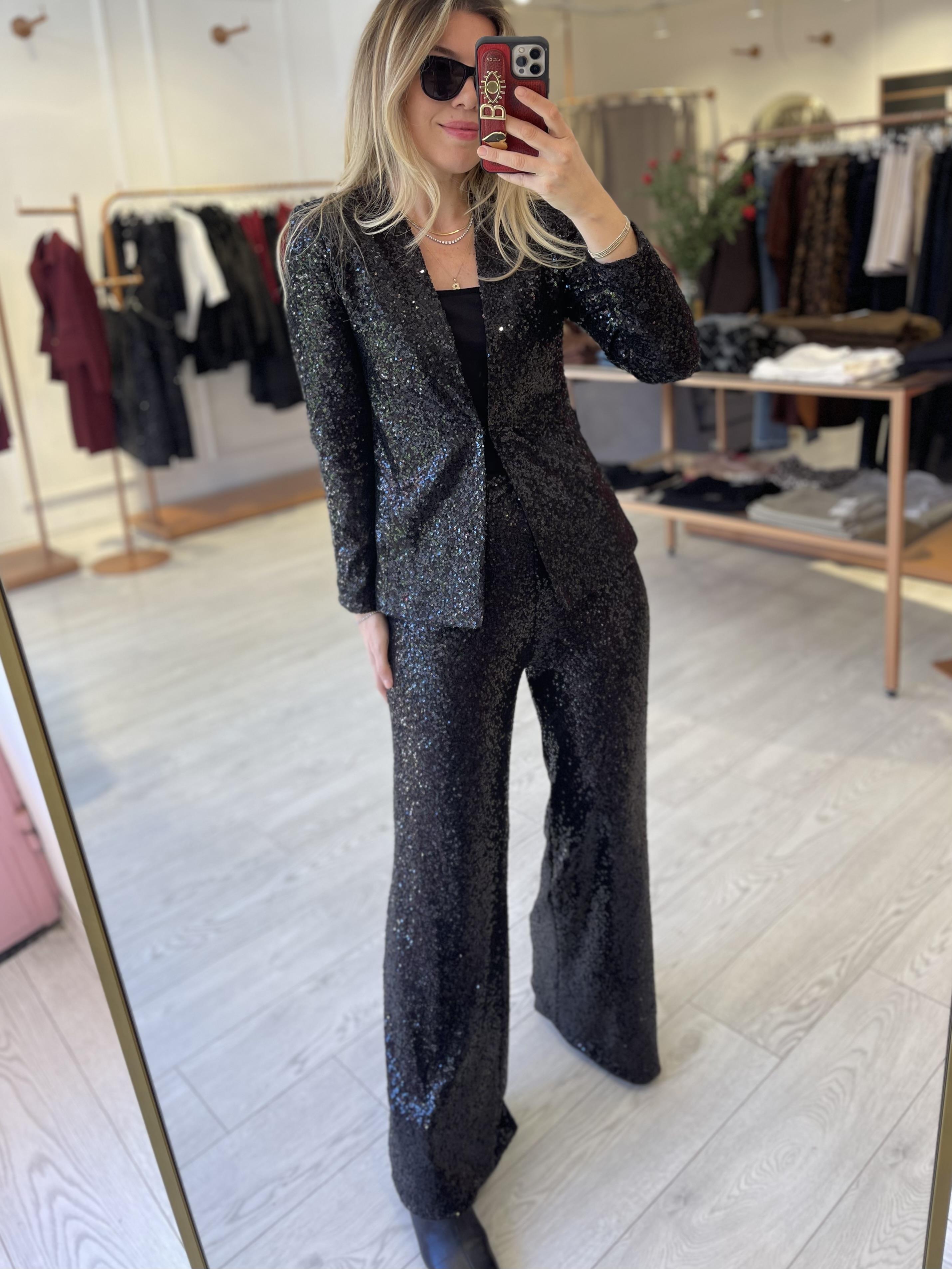 Siyah Pul Payet İşlemeli Bel Lastikli  Bol Paça Pantolon · 3