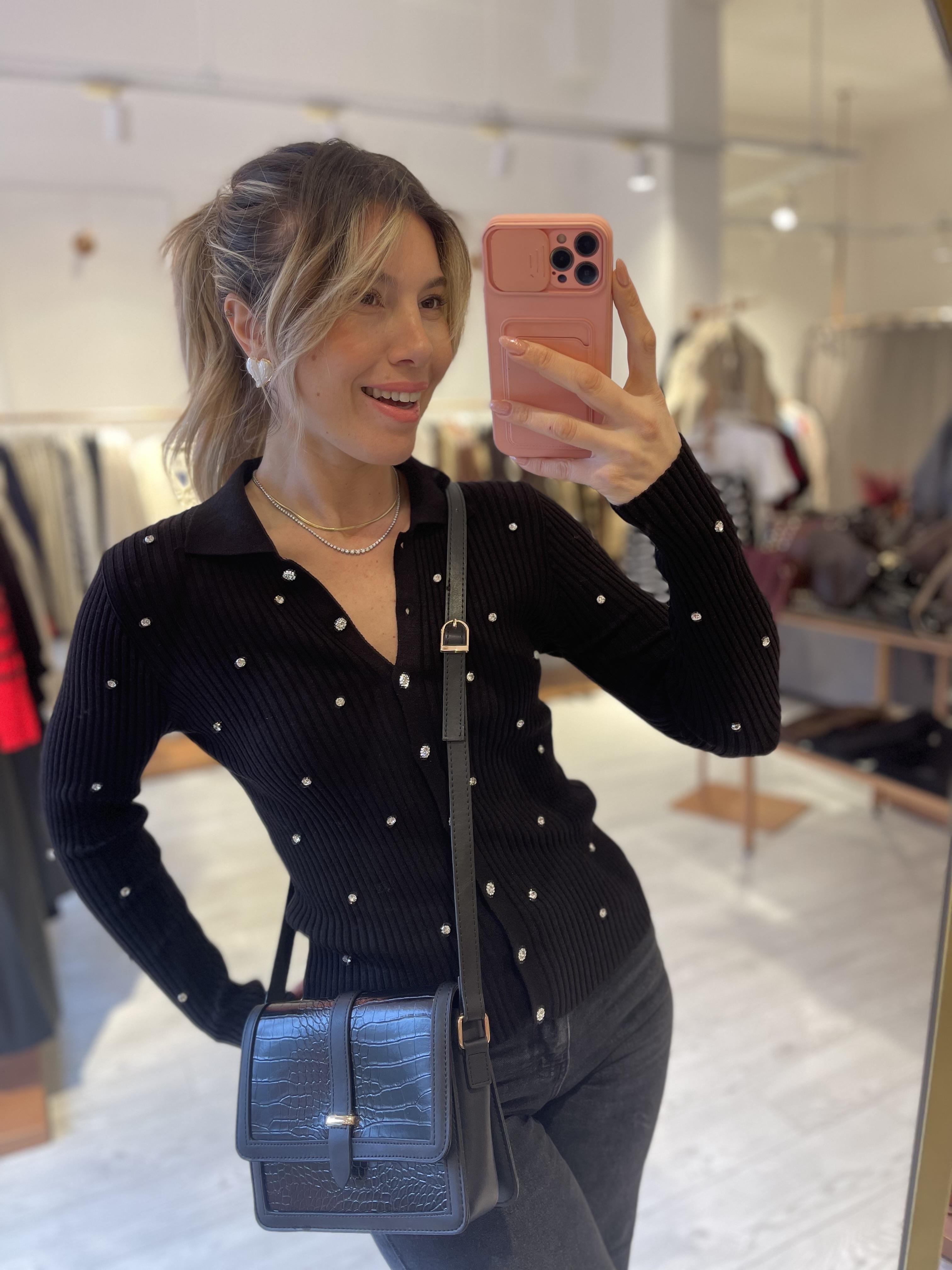 Siyah Taşlı Hırka