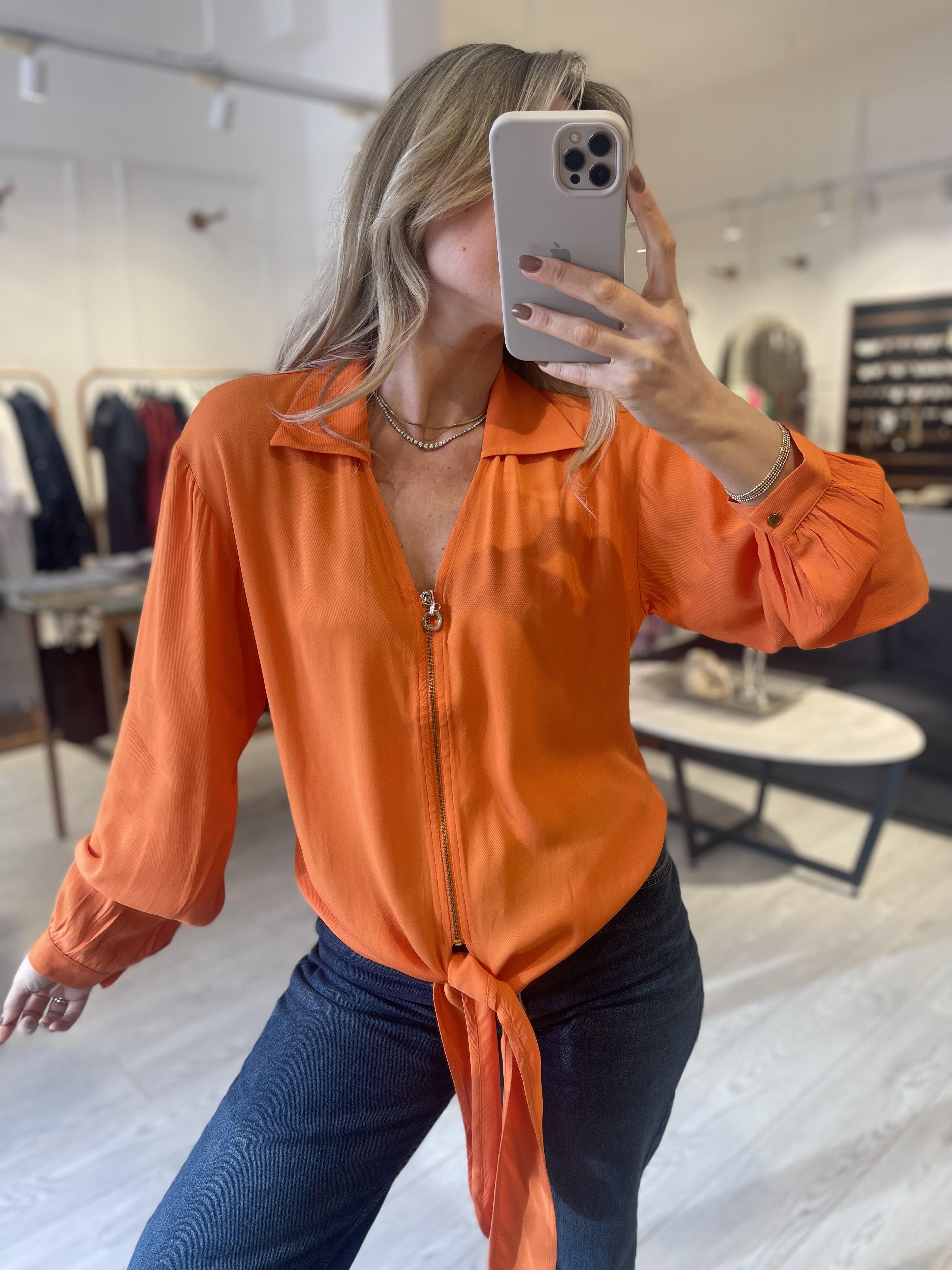 Turuncu Fermuarlı V Yaka Bluz