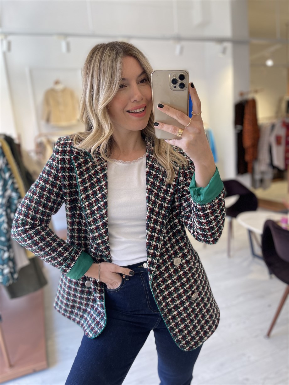 Zümrüt Yeşil Astarlı Biyeli Şanel Dört Düğme Blazer