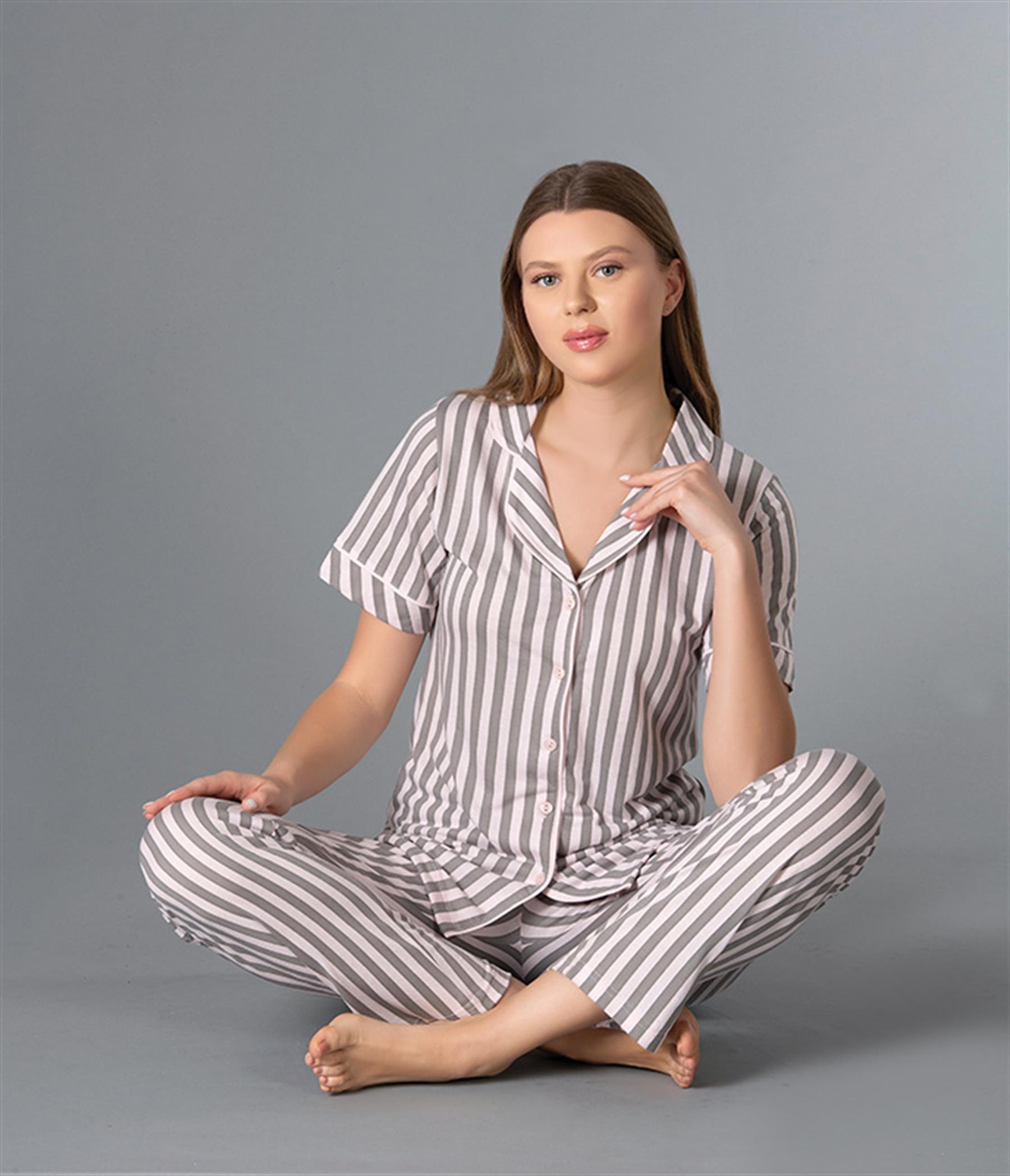 BOYDAN DÜĞMELİ KISA KOL ÇİZGİLİ PİJAMA TAKIMI MEVSİMLİK VİSKON APERİ 780-37