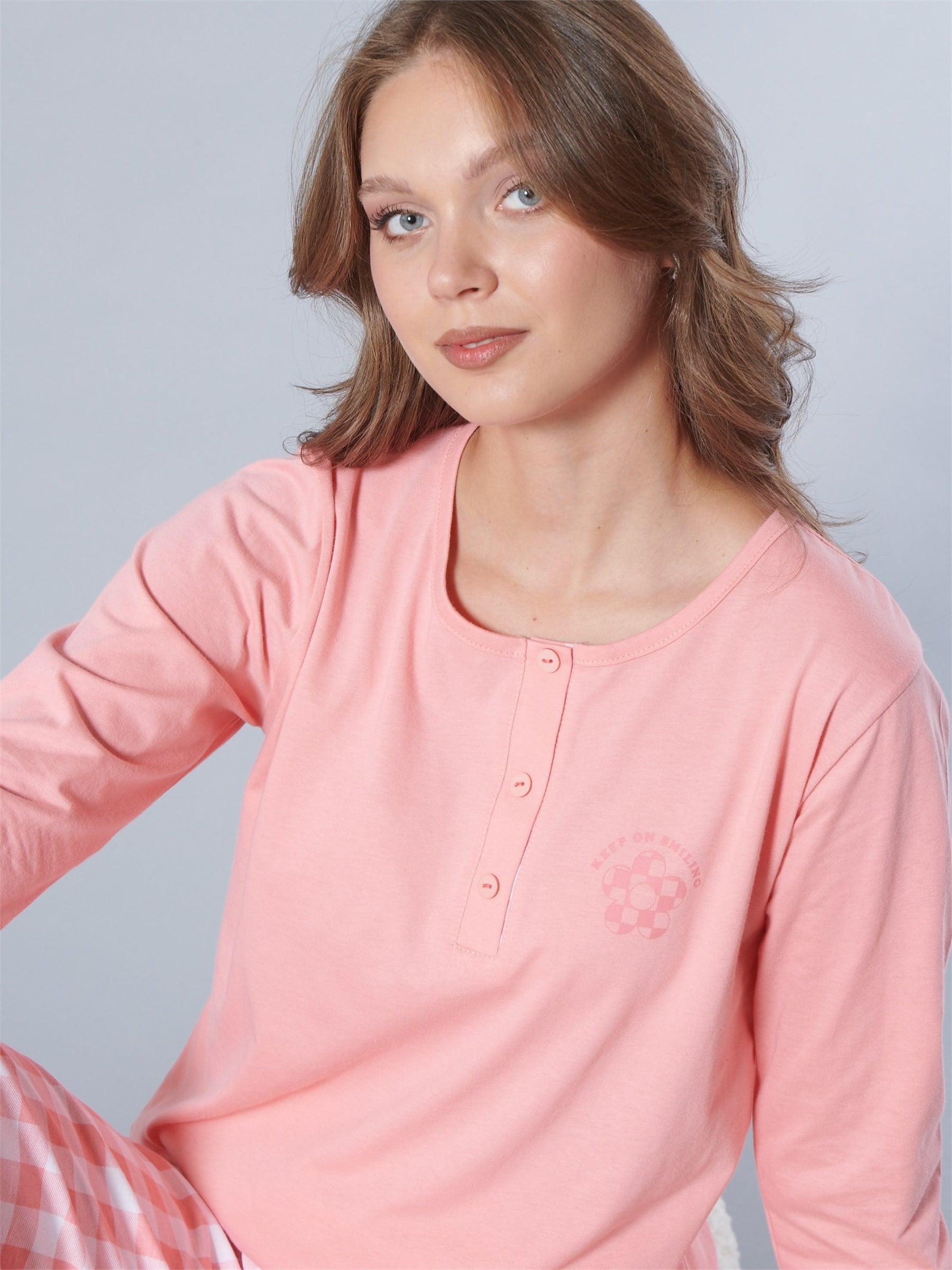 Kadın Pamuk Pijama Takımı Uzun Kollu Patlı Yaka Desenli Rahat Homewear 79-117
