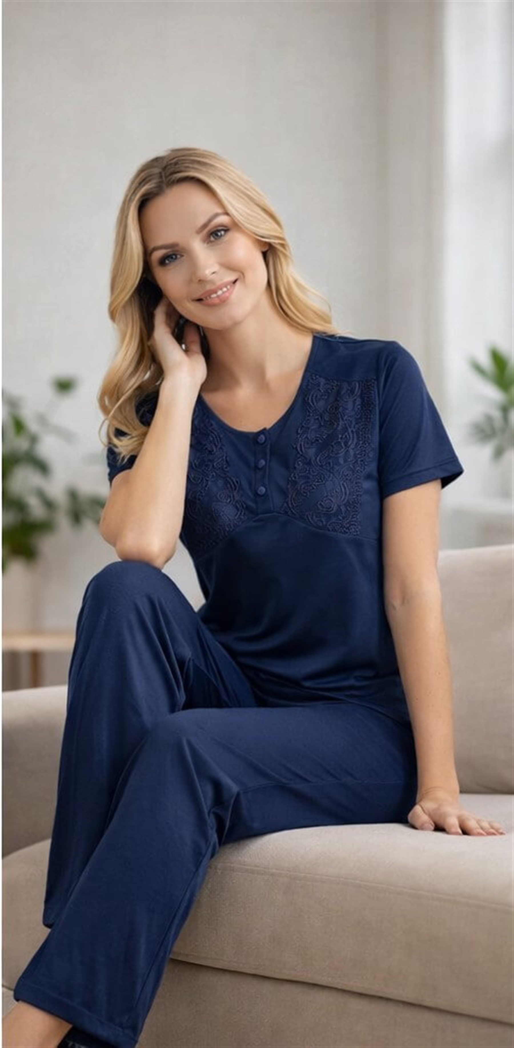 Kadın Dantel Detaylı Pijama Takımı – Rahat Ev Giyim Takımı | FLZ 88-135