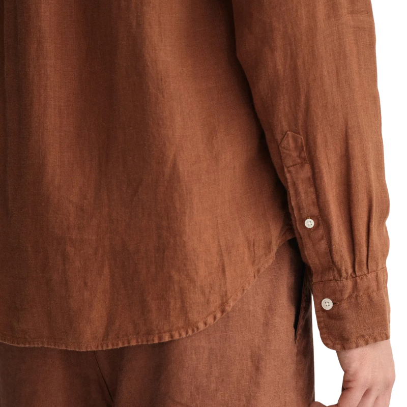 Gant Erkek Kahverengi Regular Fit Düğmeli Yaka Keten Gömlek