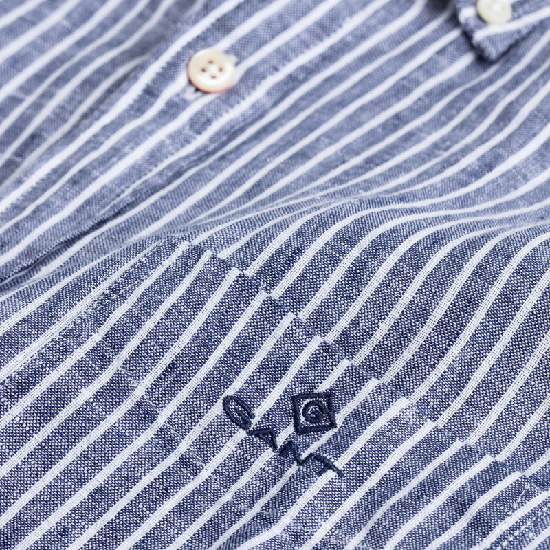 Gant Erkek Lacivert Regular Fit Düğmeli Yaka Çizgili Keten Gömlek 3012520.423