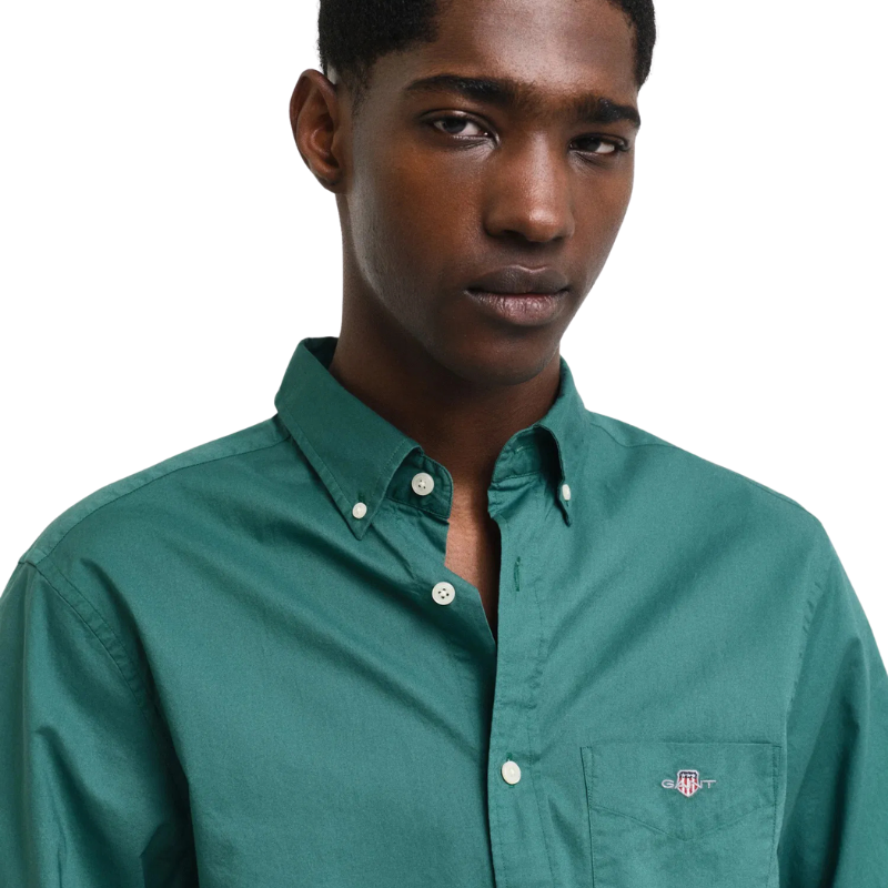 Gant Erkek Yeşil Regular Fit Düğmeli Yaka Poplin Gömlek