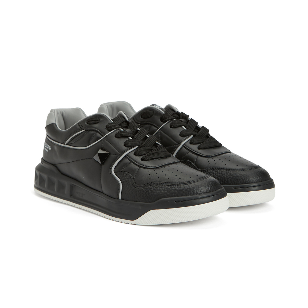 Valentino Garavani One Stud Siyah Erkek Deri Sneaker 5Y2S0E71