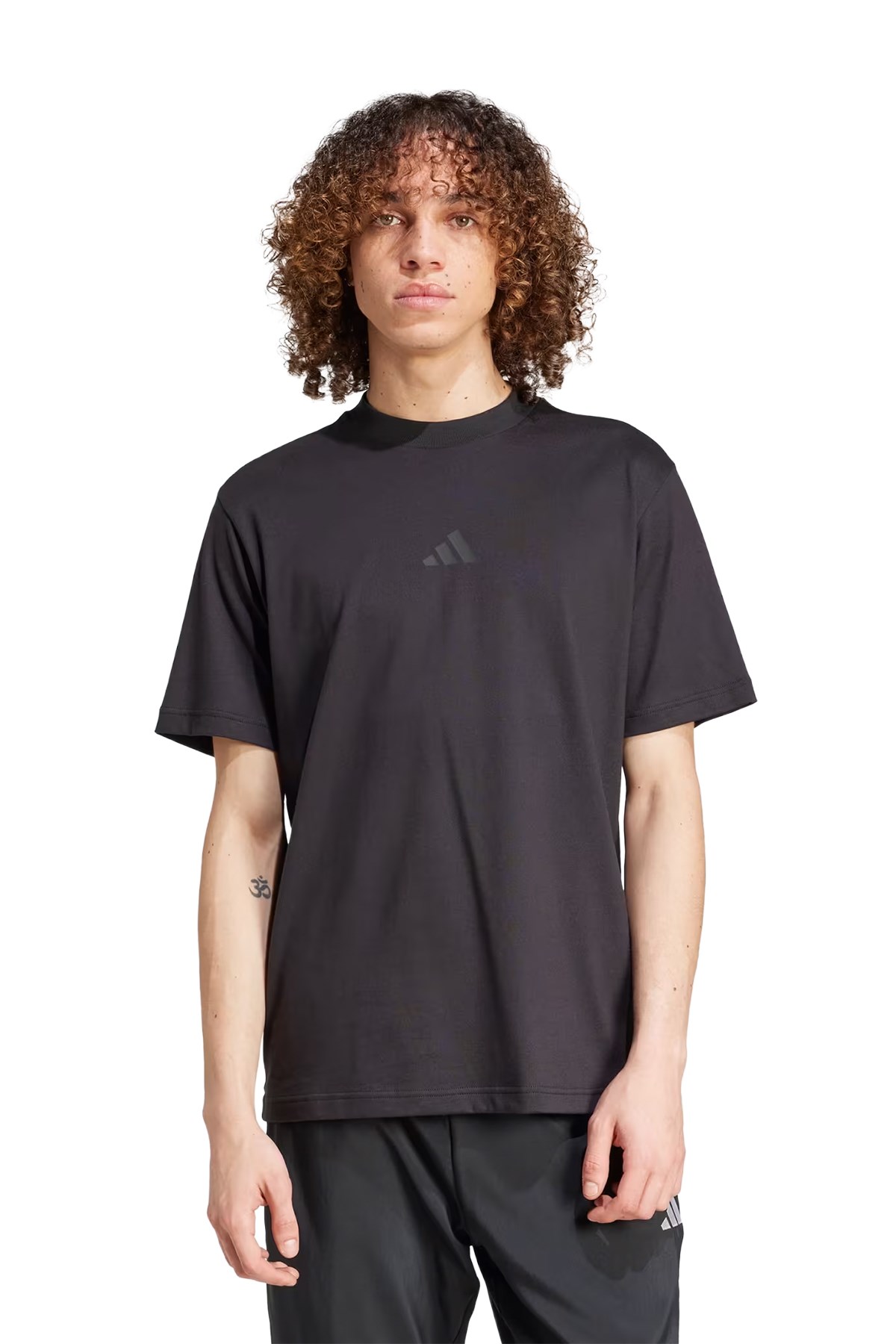 Adidas Erkek City Escape Tişört M CE TEE GD JF3329 ADİDAS JF3329