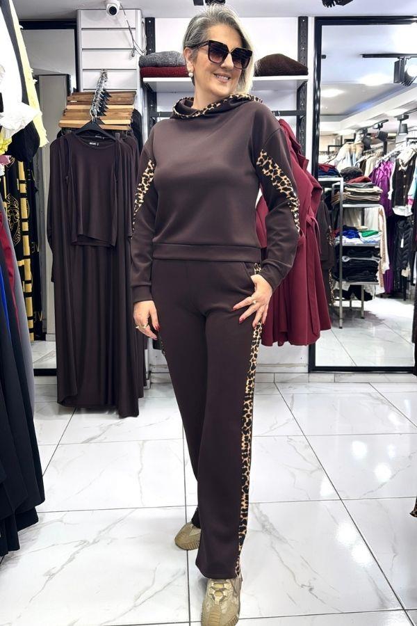 Kahve Rengi Yanları Leopar Şeritli Eşofman Takım