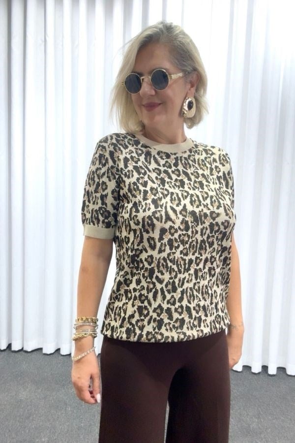 Krem Rengi Leopar Desenli Kısa Kollu Merserize Triko