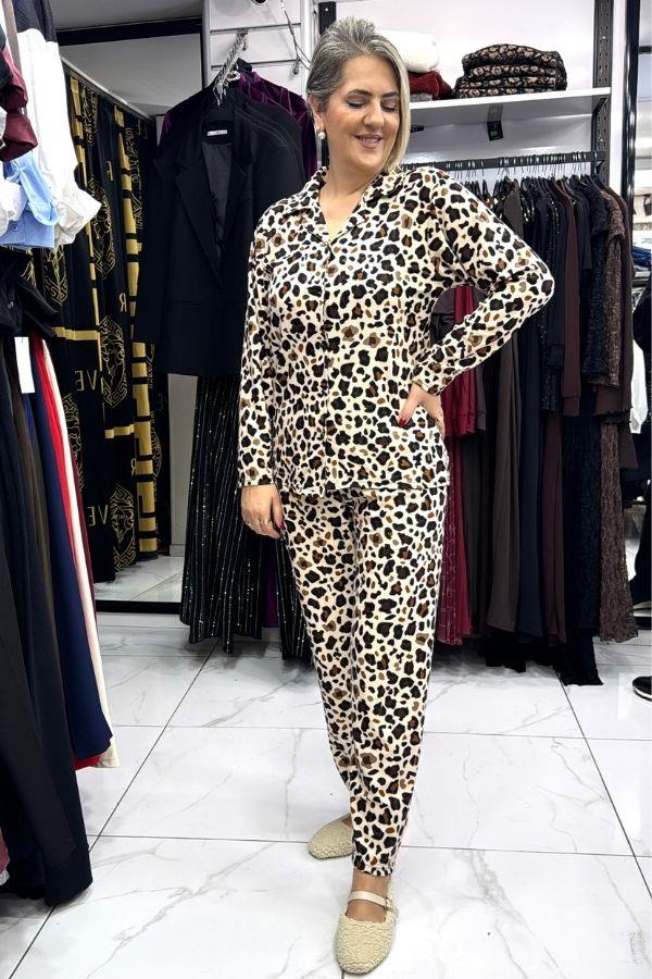 Krem Rengi Leopar Desenli Pijama Takımı