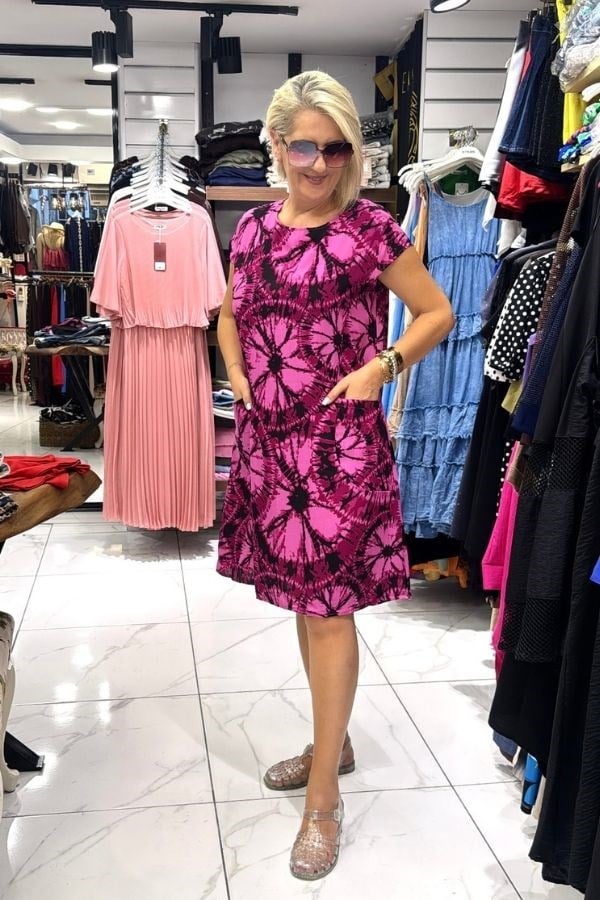 Pembe Siyah Desenli Kayık Yaka Mendil Kol Cepli Elbise