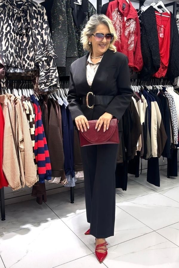 Siyah Renk Kemerli Blazer Ceket