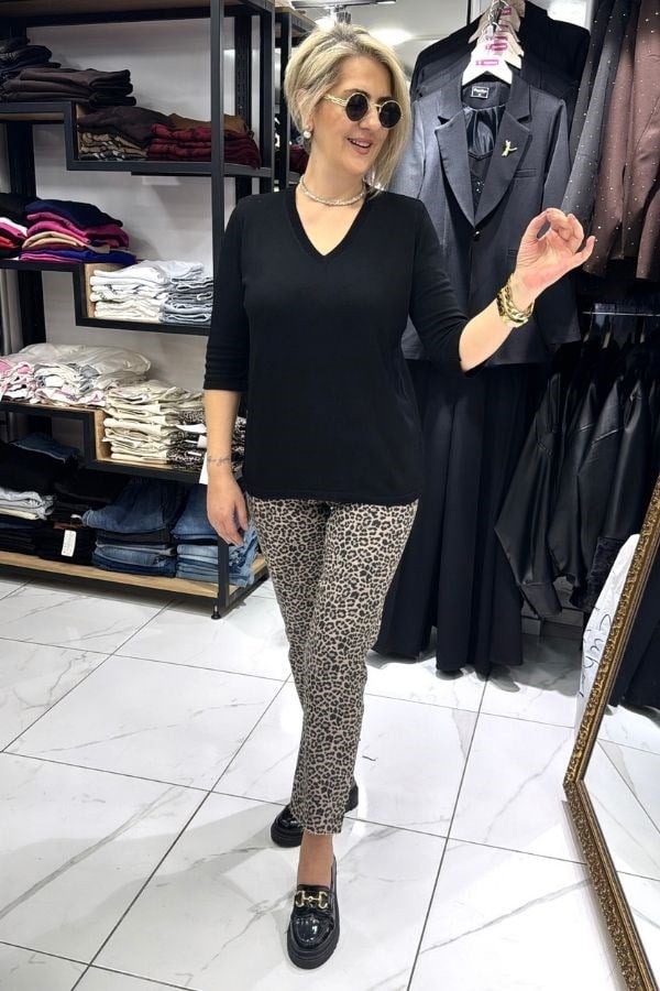 Siyah Renk V Yaka Fakir Kol Merserize Triko Kazak