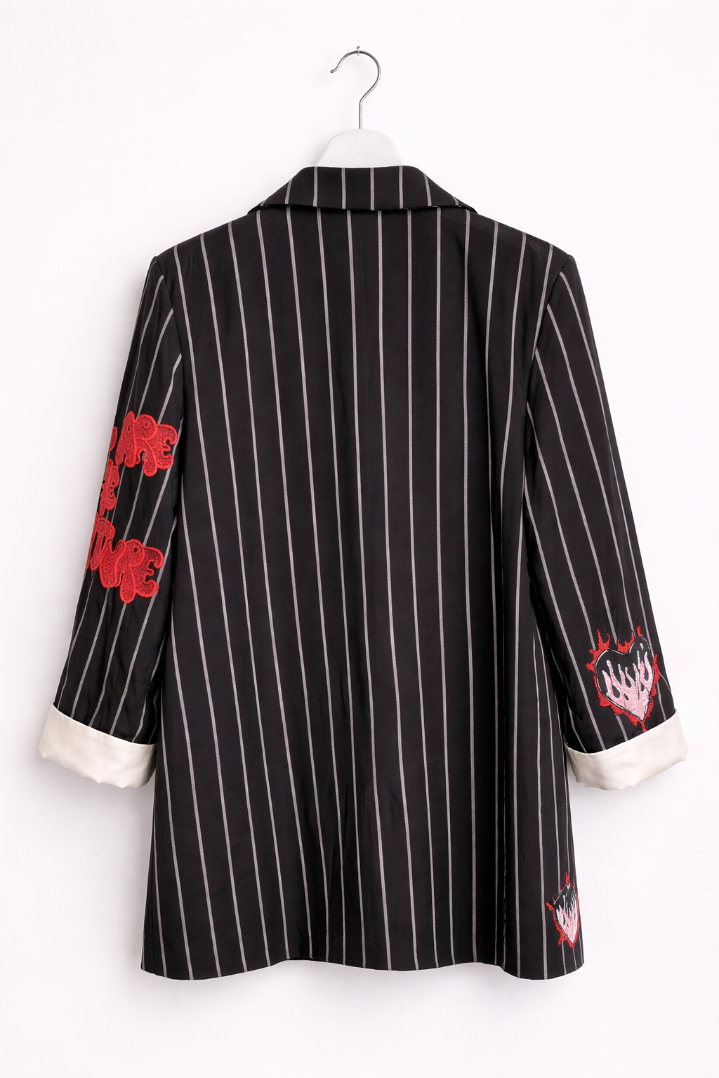 Çizgili Patch Detaylı Kadın Blazer Ceket – Oversize Modern Tasarım