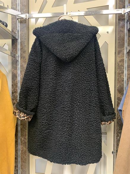  Leopar Detaylı Kapüşonlu Peluş Kaban
