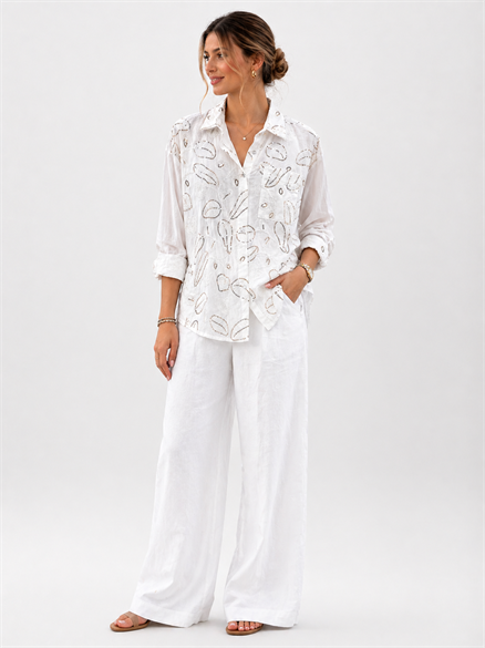 Beyaz Payet Nakışlı Oversize Kadın Gömlek – İtalyan Desenli Şık Gömlek