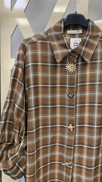 Özel Tasarım Broş Düğmeli Ekose gömle-CAMEL