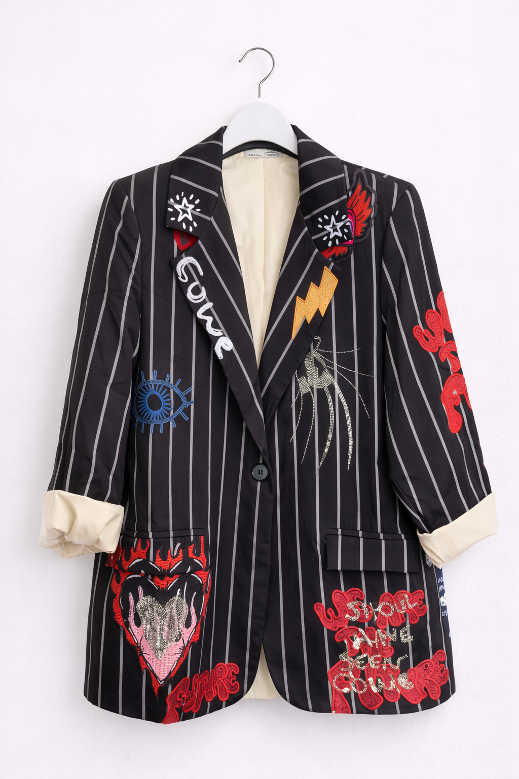 Çizgili Patch Detaylı Kadın Blazer Ceket – Oversize Modern Tasarım