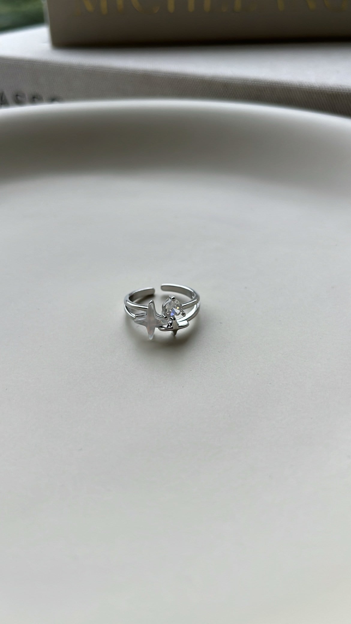 Silver Yıldız Model Taşlı Yüzük