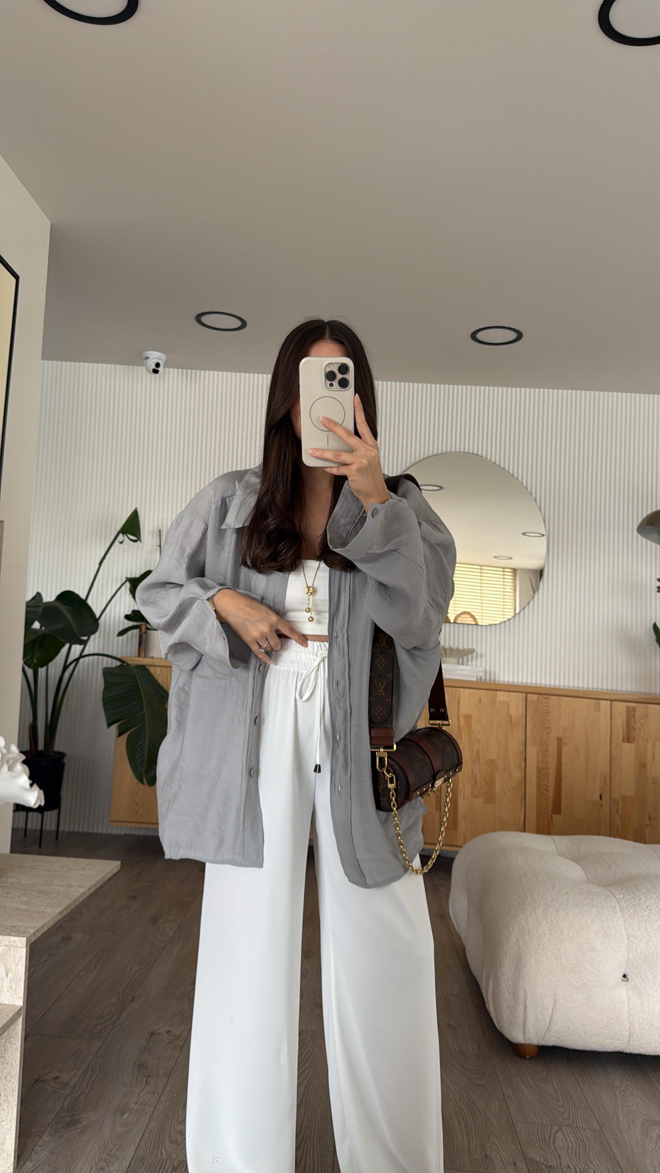 Açık Gri Tensel Kumaş Düşük Omuzlu Oversize Gömlek