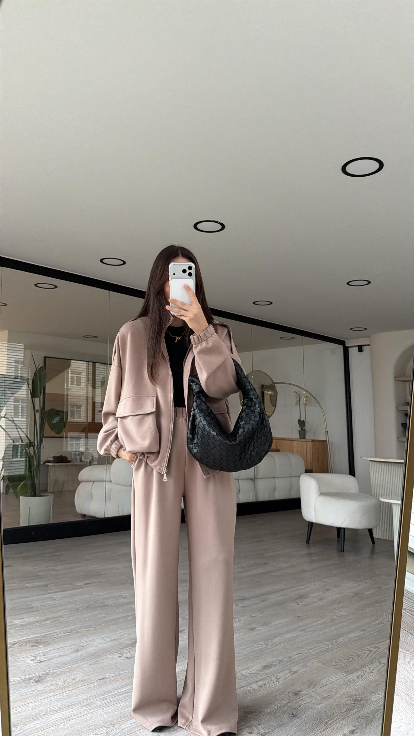 Açık Kahve Beli Lastikli Modal Kumaş Bol Paça Pantolon