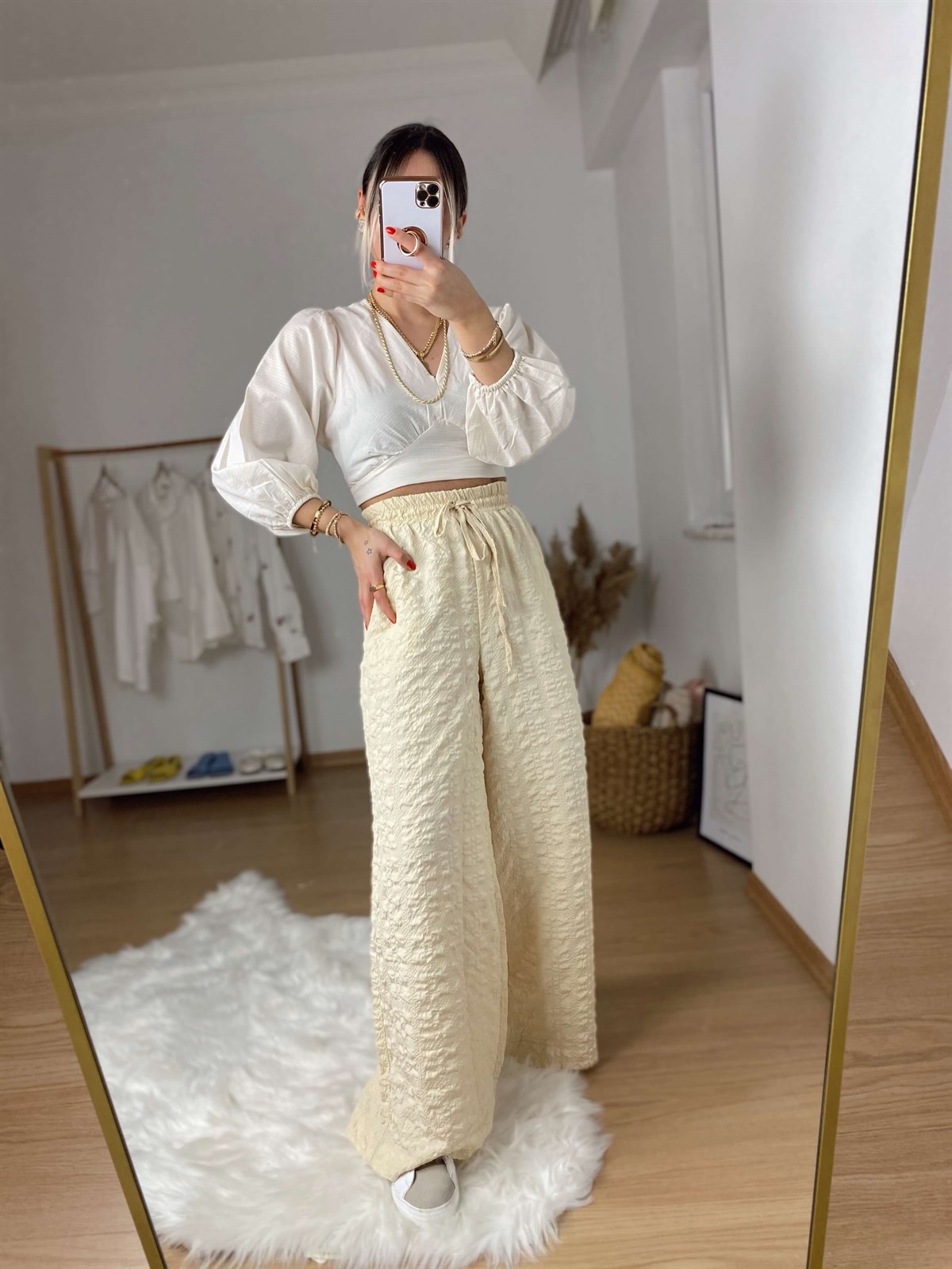 Bej Gofre Kumas Beli Lastikli Pantolon