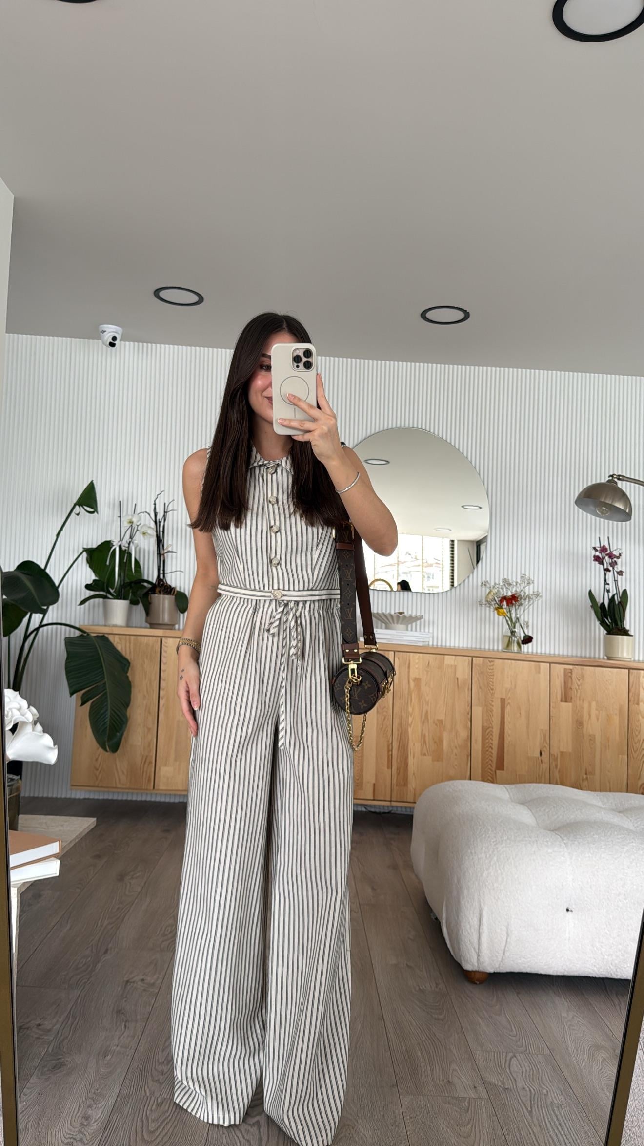 Bej Lacivert Ön Düğmeli Crop Gömlek Takım