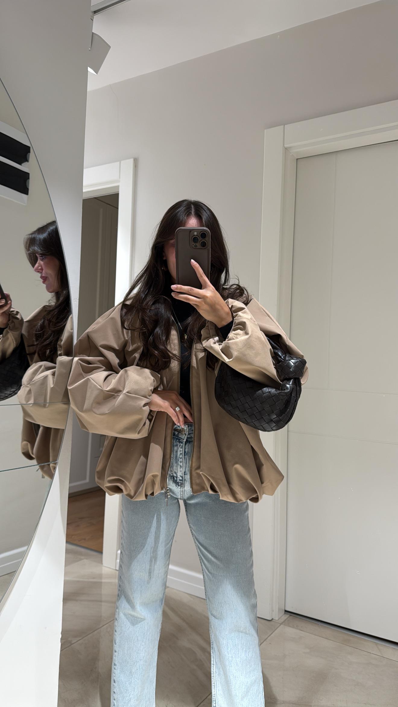 Bej Ön Fermuarlı Balon Ceket