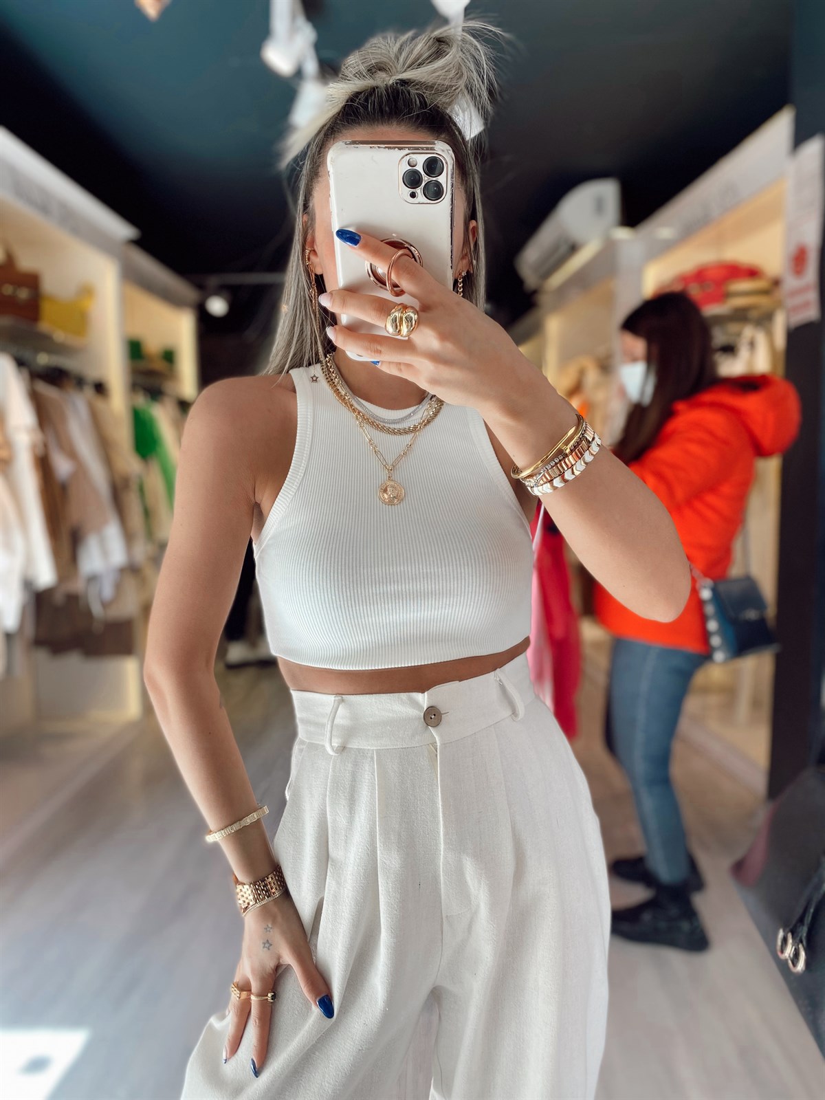 Beyaz Halter Yaka Crop Atlet 