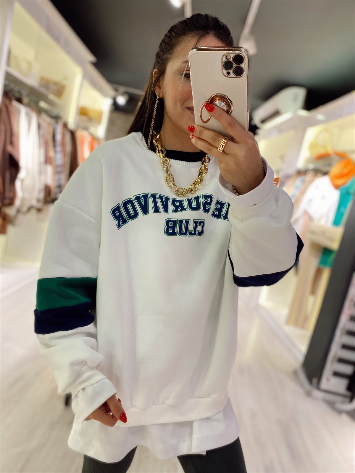 Beyaz Yazı Detaylı Şardonlu Sweat