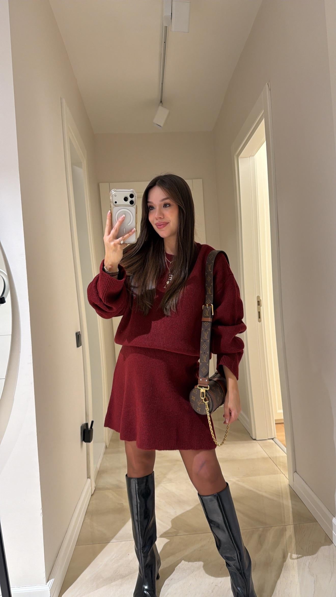 Bordo Bisiklet Yaka Etekli Triko Takım