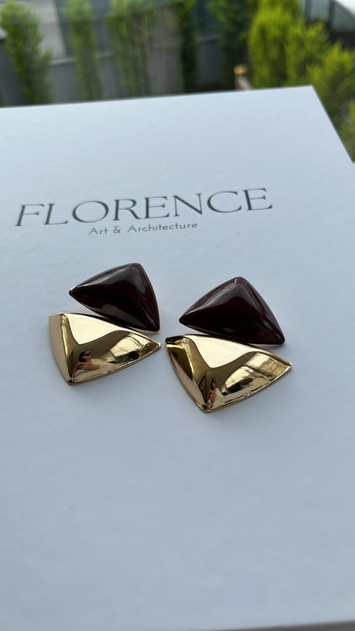 Bordo Gold Üçgen Dolgulu Küpe