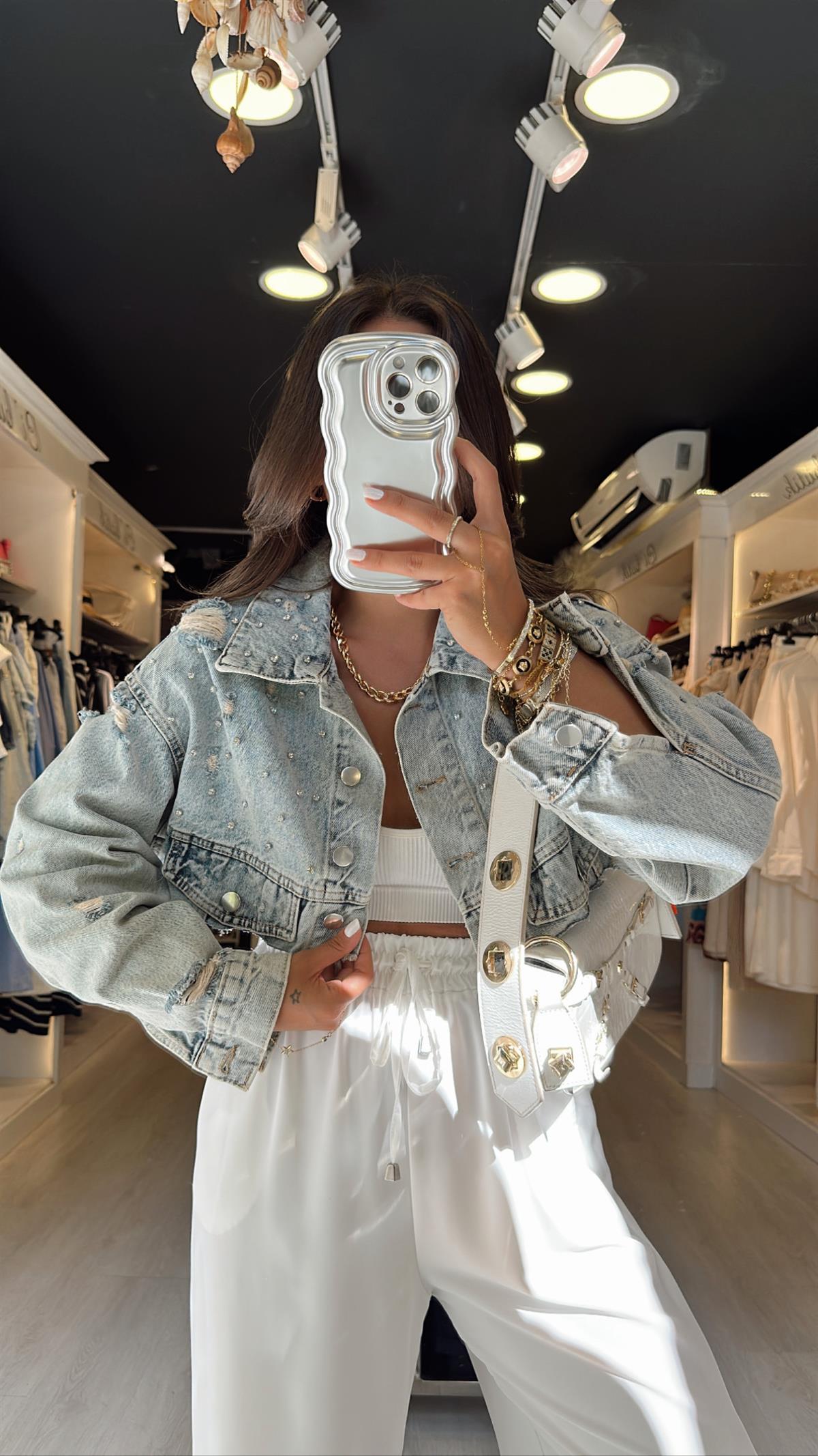 Buz Mavi Eskitme Taşlı Crop Jean Ceket
