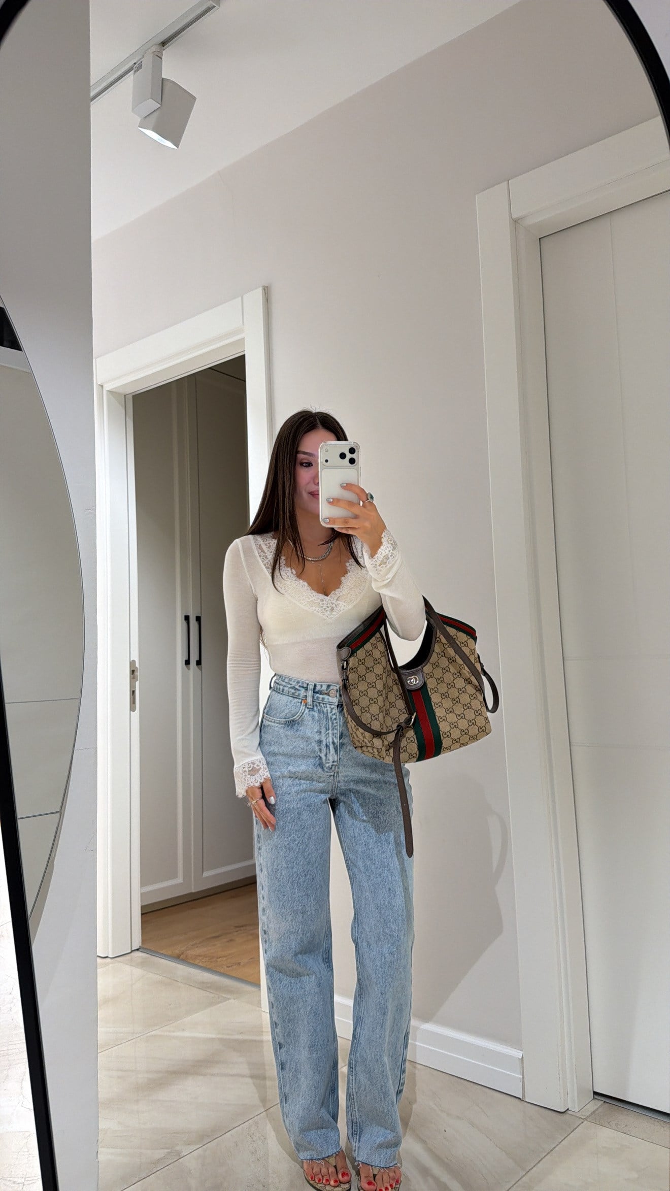 Buz Mavi Düz Paça Marka Model Jean 